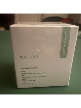 Studio Oh! Reverie 7.5oz scented candle
